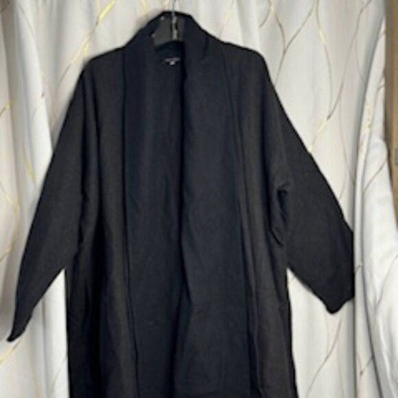 Eskandar Cashmere Silk Blend Cardigan – Black with Thick Navy Trim - Gently Worn